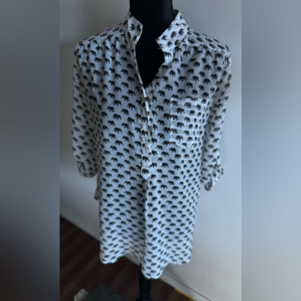 CALS Women’s Button Up Sheer Elephant Print Blouse 3/4 Sleeve Black & White Med